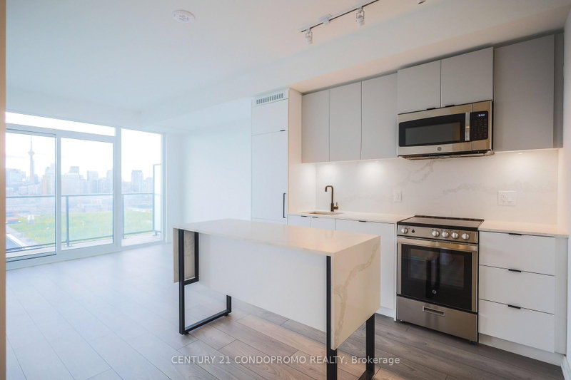 285 Dufferin St photo 4