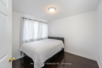17 Dawes Brampton,ON L6X 0R8 — Photo 19