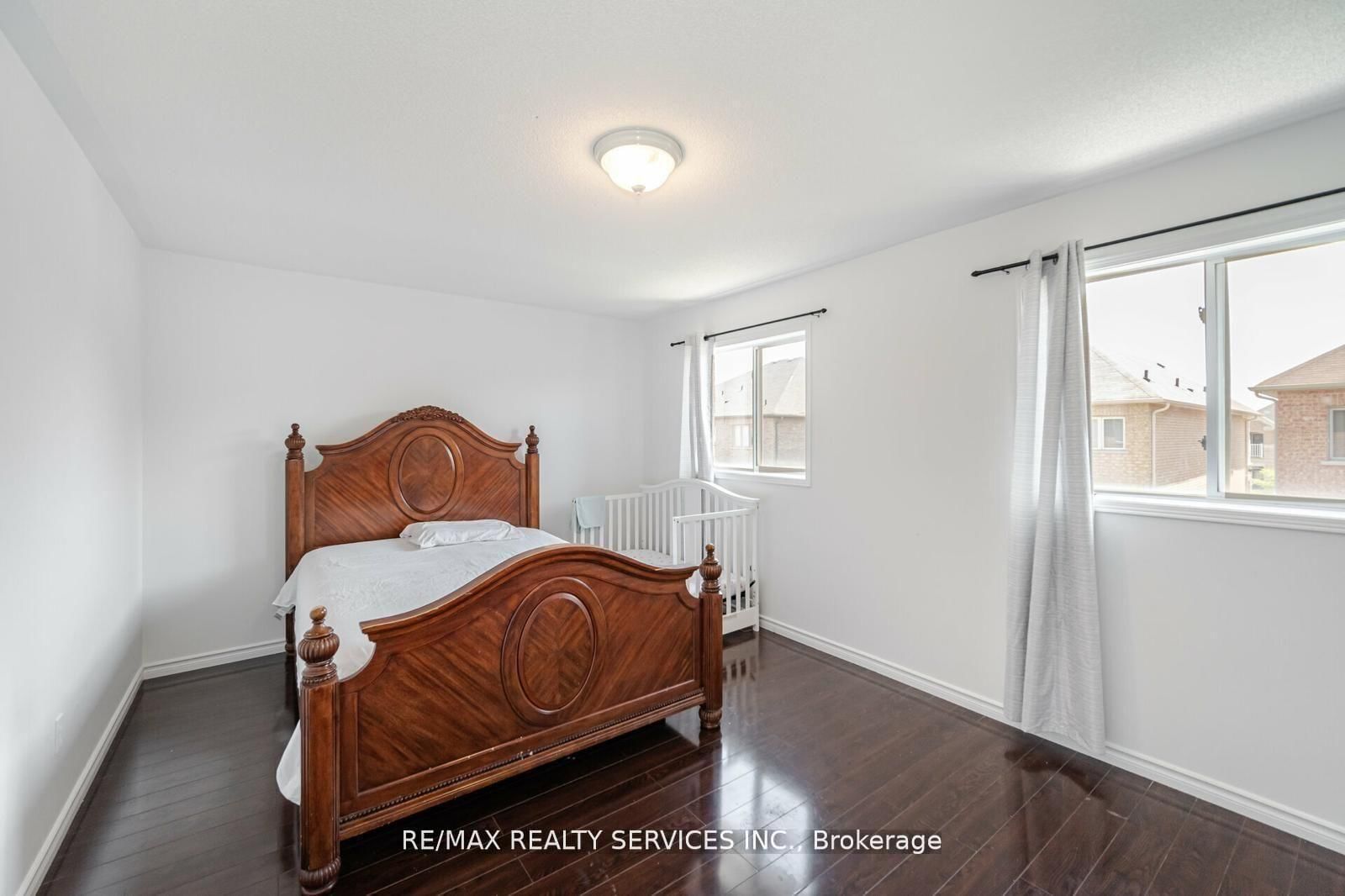 17 Dawes Brampton,ON L6X 0R8 — Photo 21