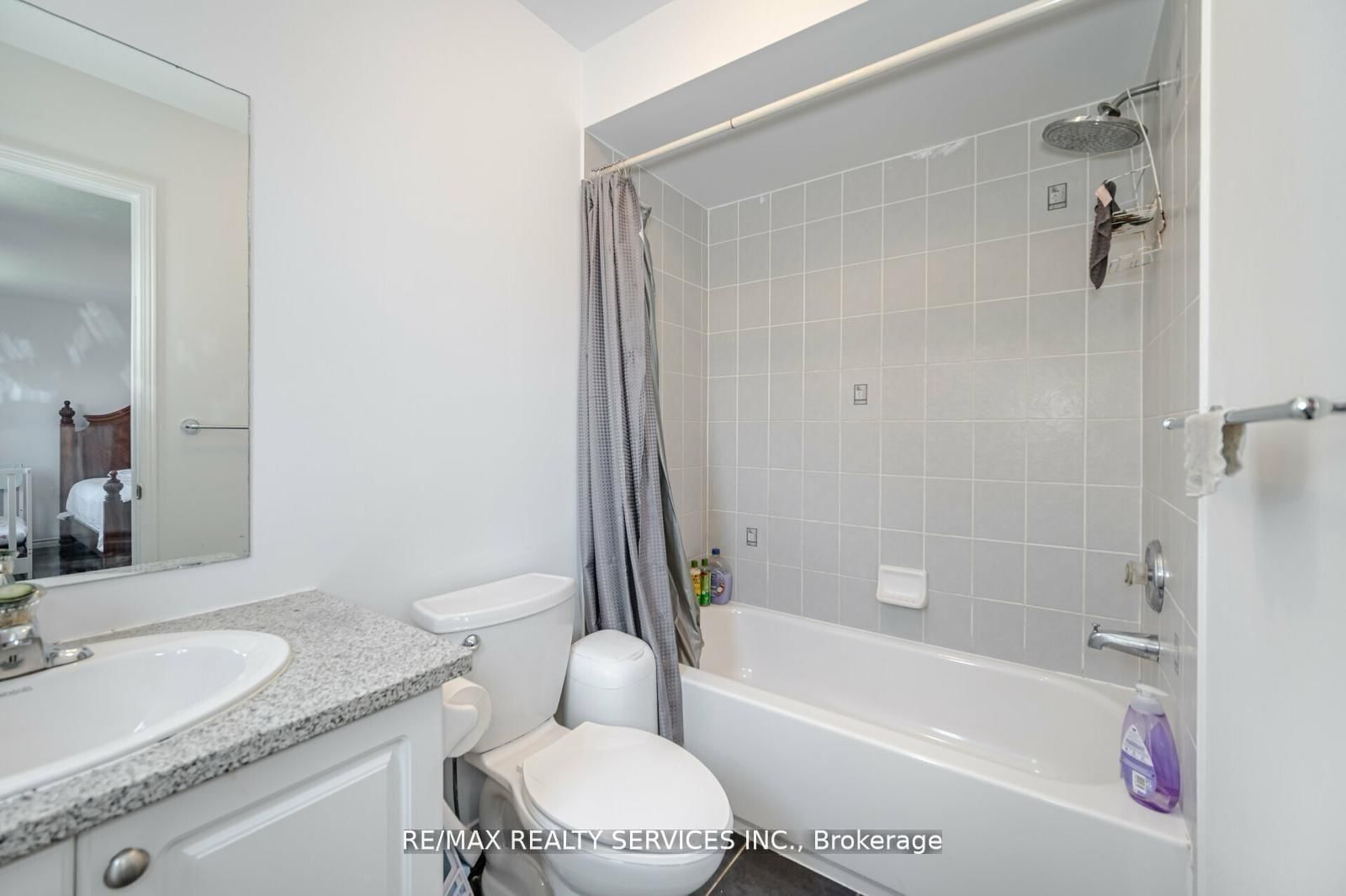 17 Dawes Brampton,ON L6X 0R8 — Photo 22