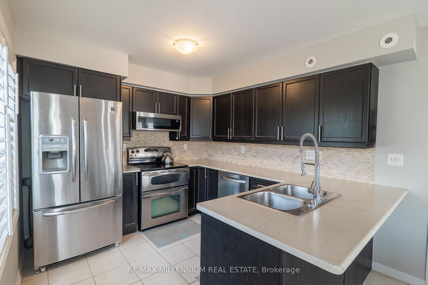 2614 Dashwood Drive • #17 • Oakville, ON photo 11