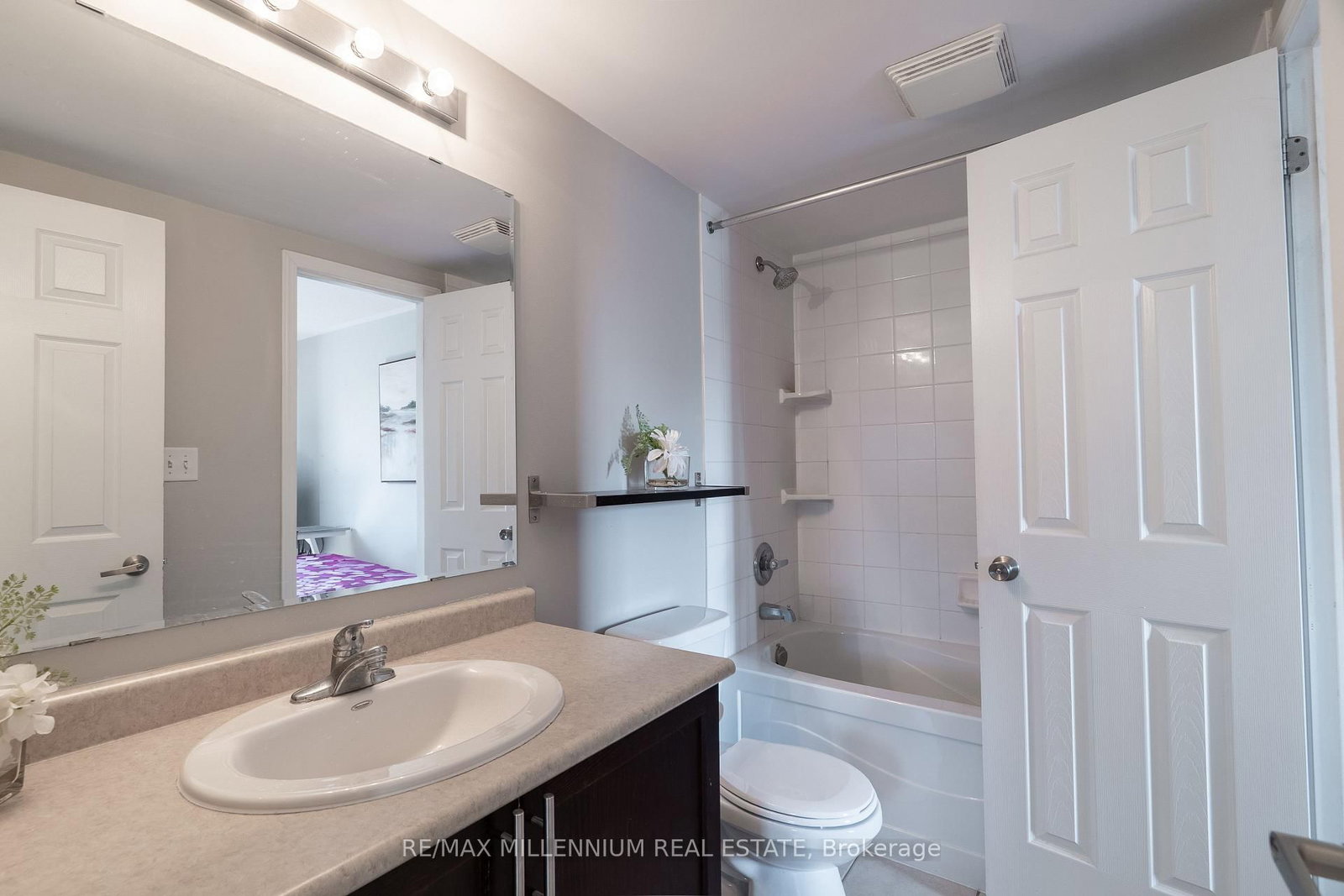 2614 Dashwood Drive • #17 • Oakville, ON photo 18
