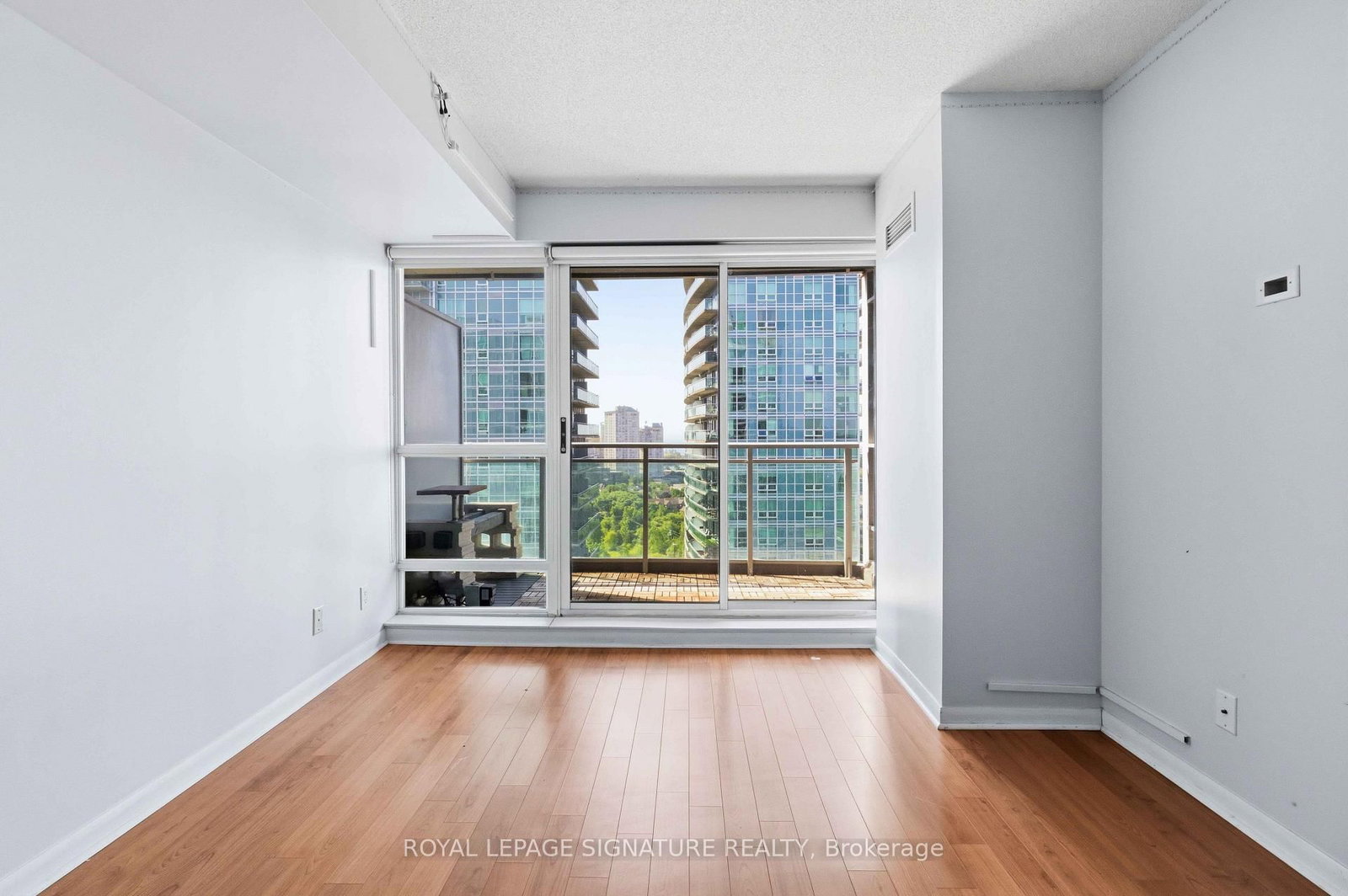 185 Legion Road N • #1812 • Toronto, ON photo 20
