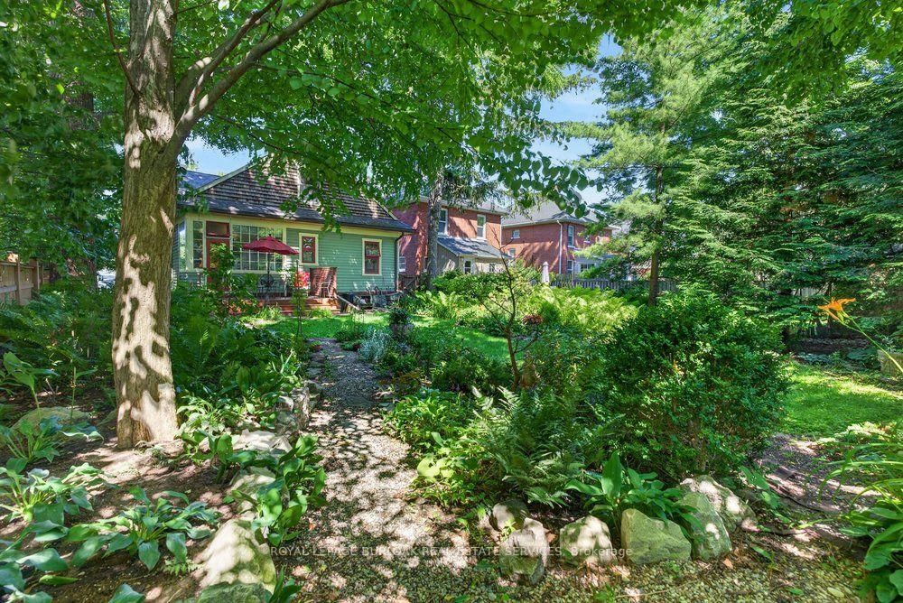 526 Burlington Avenue • Burlington, ON photo 36