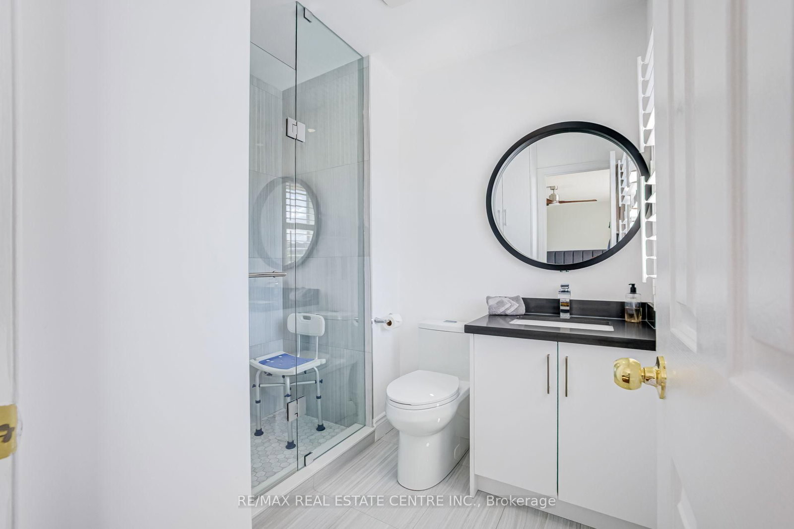 5588 Doctor Peddle Crescent • Mississauga, ON photo 29