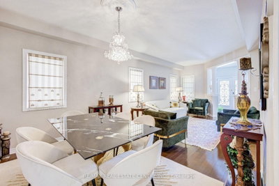 5588 Doctor Peddle Crescent • Mississauga, ON photo 8