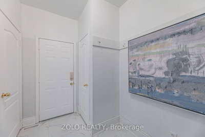 1580 Earl Crescent — photo 4