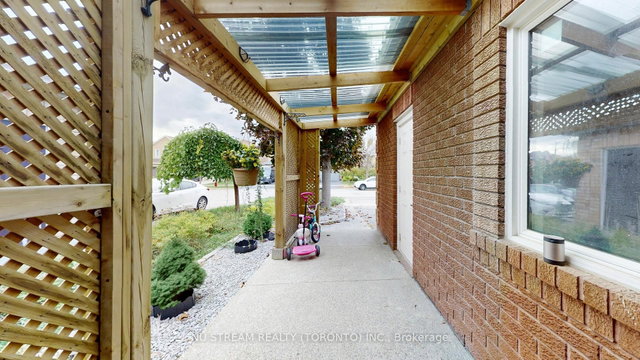 3926 Hazelridge Road