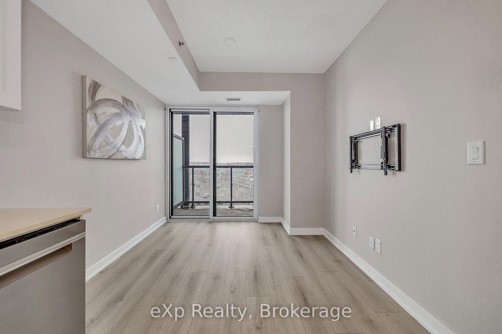 3210 Dakota Common • #A614 • Burlington, ON photo 29