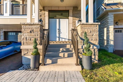 1297 Basswood Crescent — photo 5