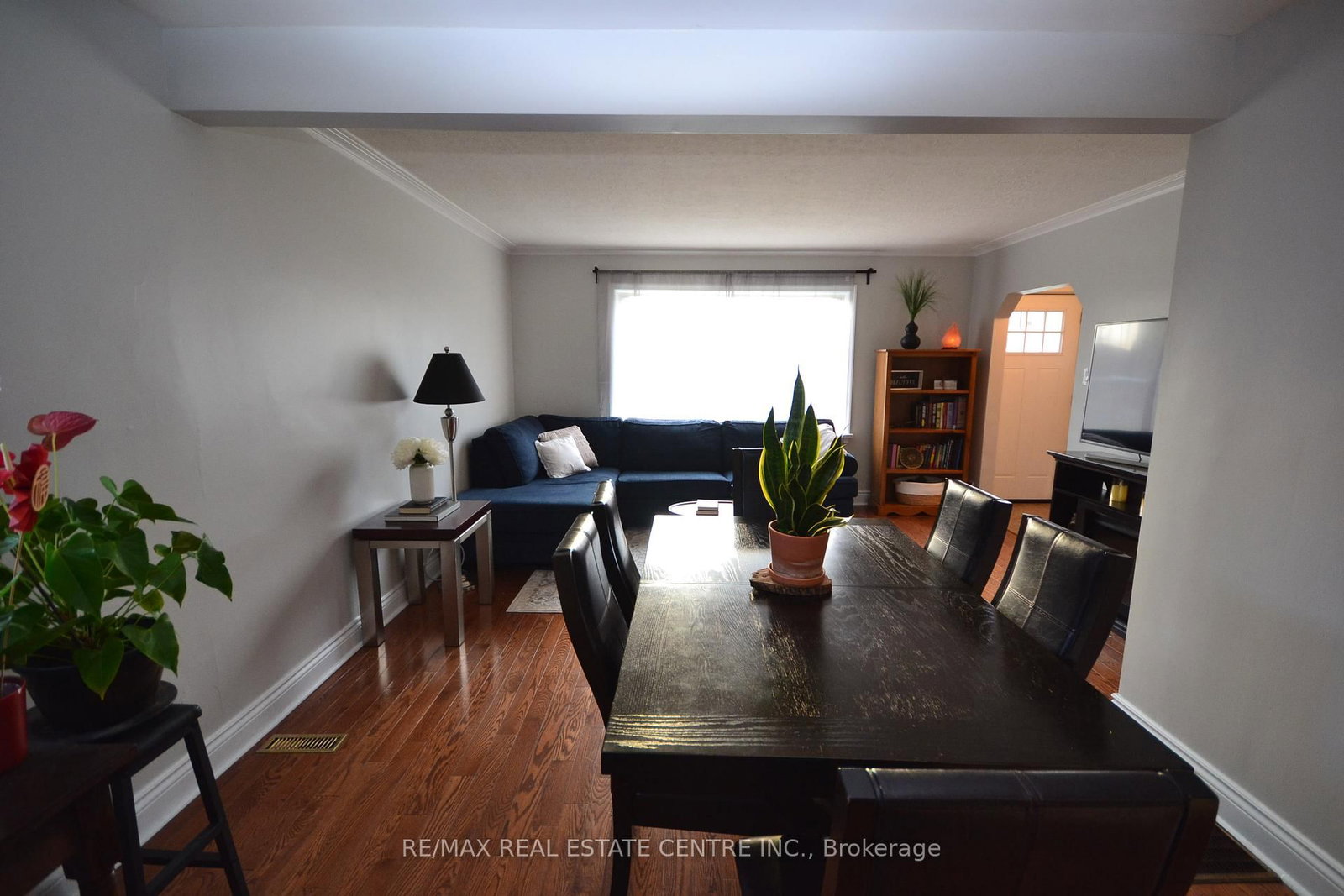 75 Cynthia Road • Toronto, ON photo 15