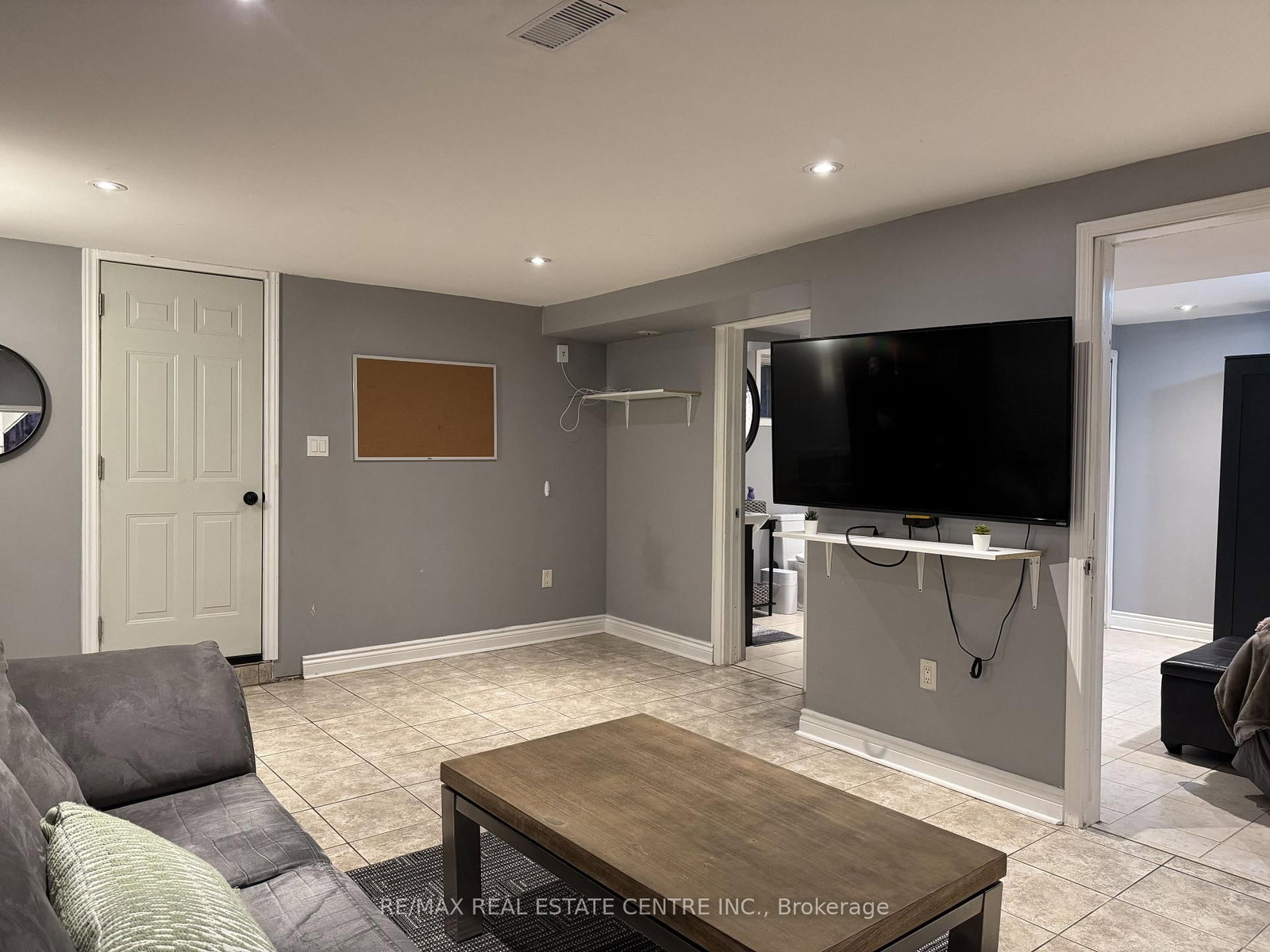 75 Cynthia Road • Toronto, ON photo 39