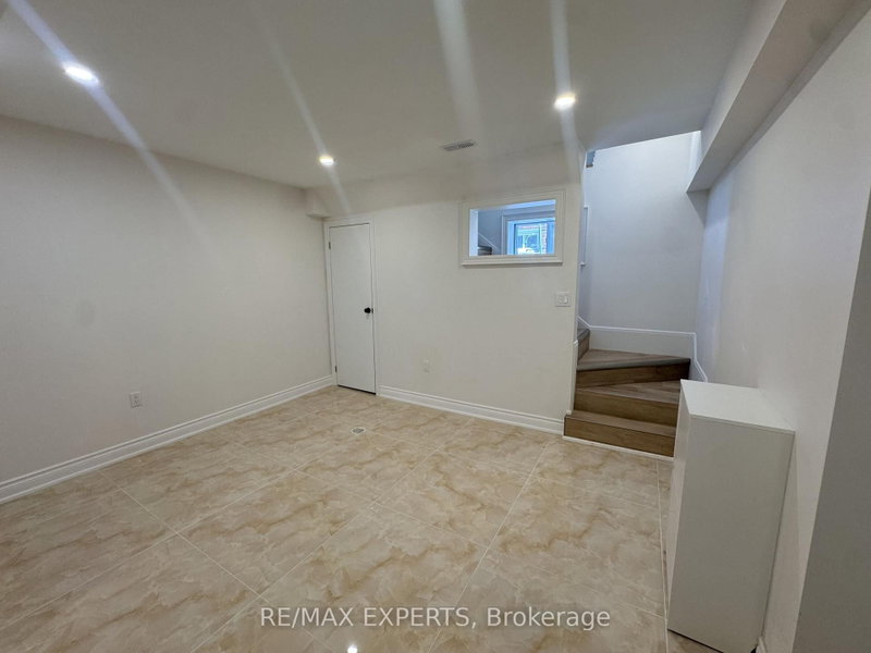 Unit B Basement - 209 Ridge Road