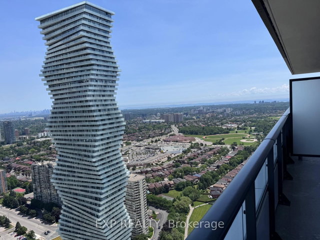 4607 - 448 Burnhamthorpe Road W