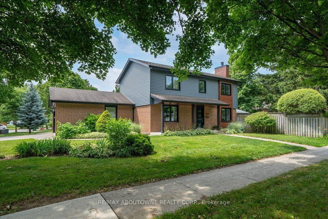 3985 Taffey Crescent