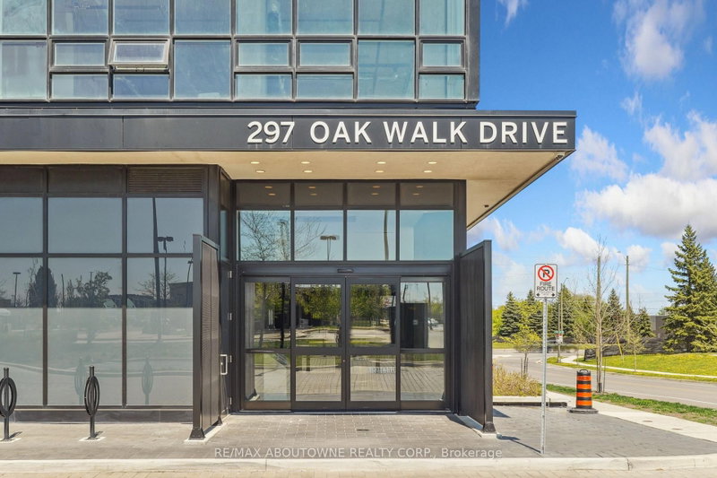 Unit 1605 — 297 Oak Walk Drive, Oakville