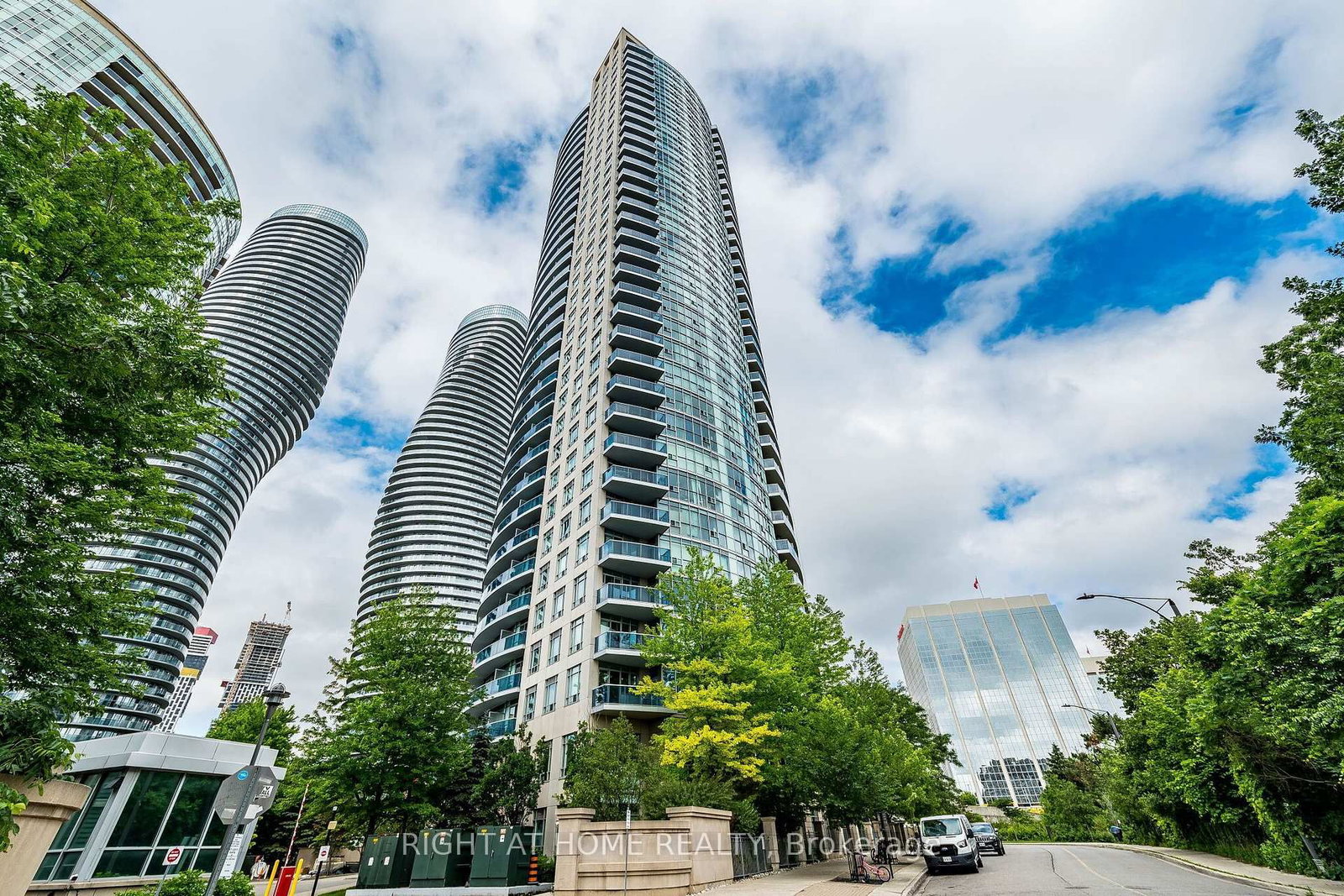 80 Absolute Avenue • #2302 • Mississauga, ON photo 1