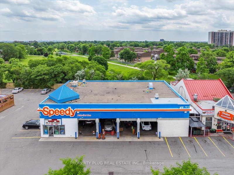 1783 Queen St E photo 2