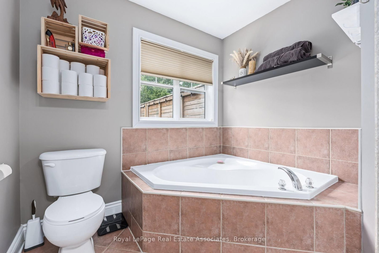 62 Somerville Road • Halton Hills, ON photo 17
