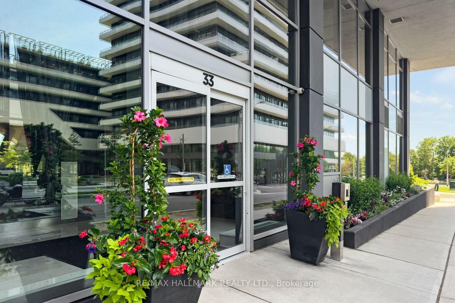 33 Shore Breeze Drive • #701 • Toronto, ON photo 14