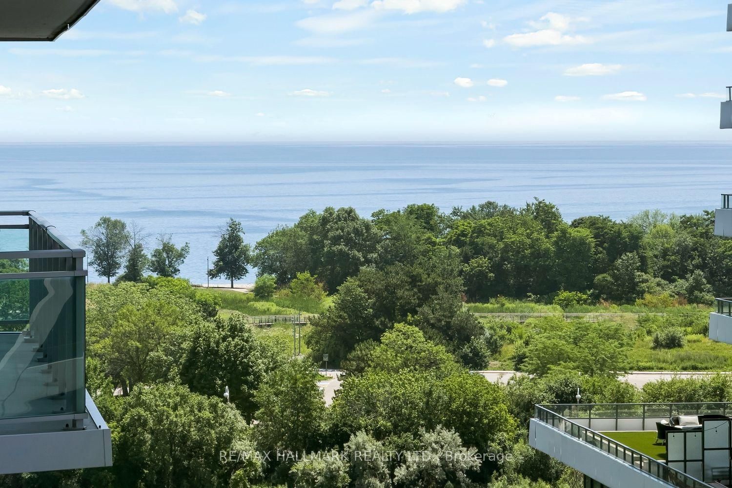 33 Shore Breeze Drive • #701 • Toronto, ON photo 24