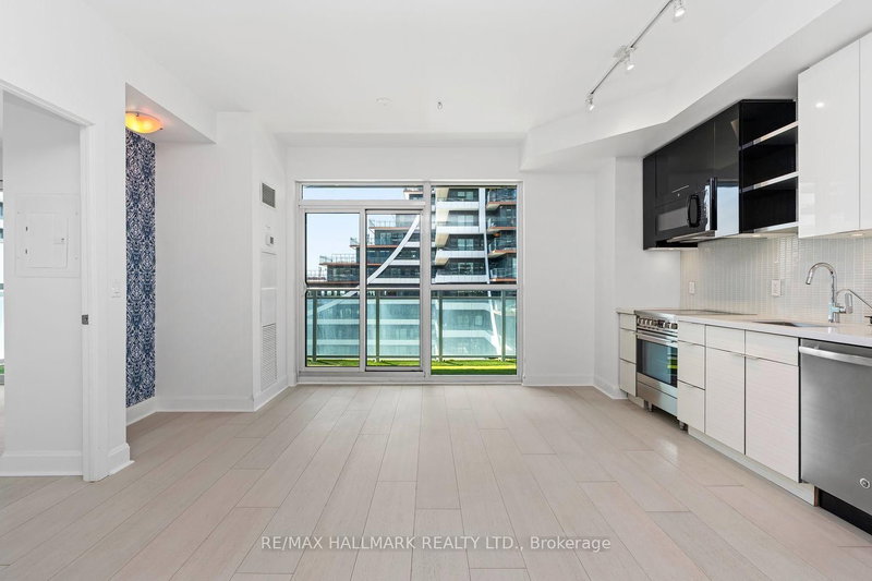 701 - 33 Shore Breeze Drive
