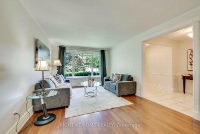1025 Vanier Drive • Mississauga, ON photo 6