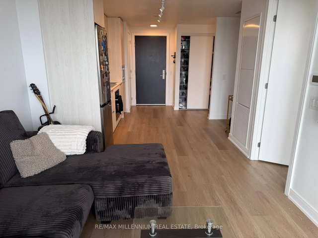 1306 - 3009 Novar Road