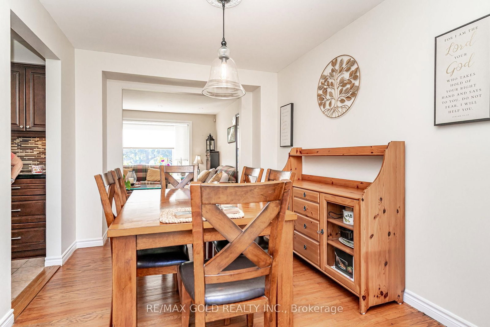 86 Clarence Street • Brampton, ON photo 11