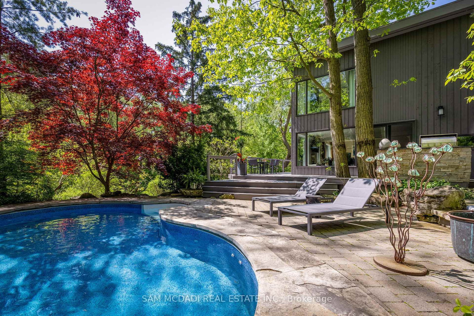 1273 Queen Victoria Avenue • Mississauga, ON photo 39