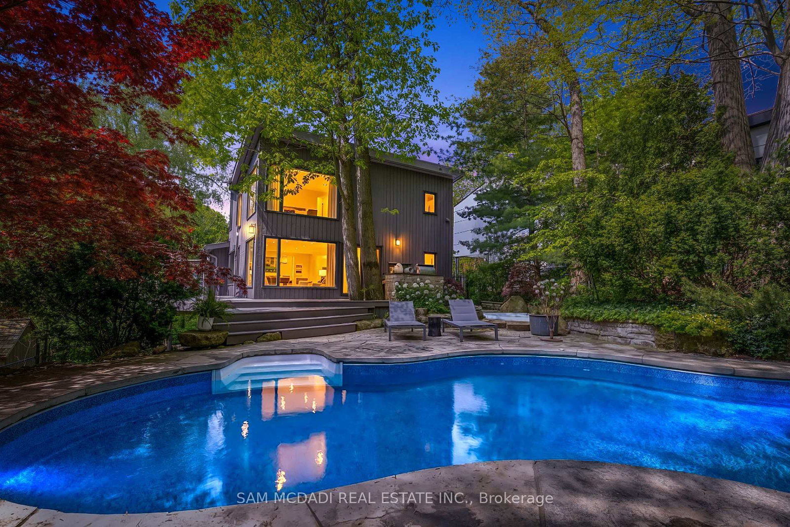 1273 Queen Victoria Avenue • Mississauga, ON photo 42