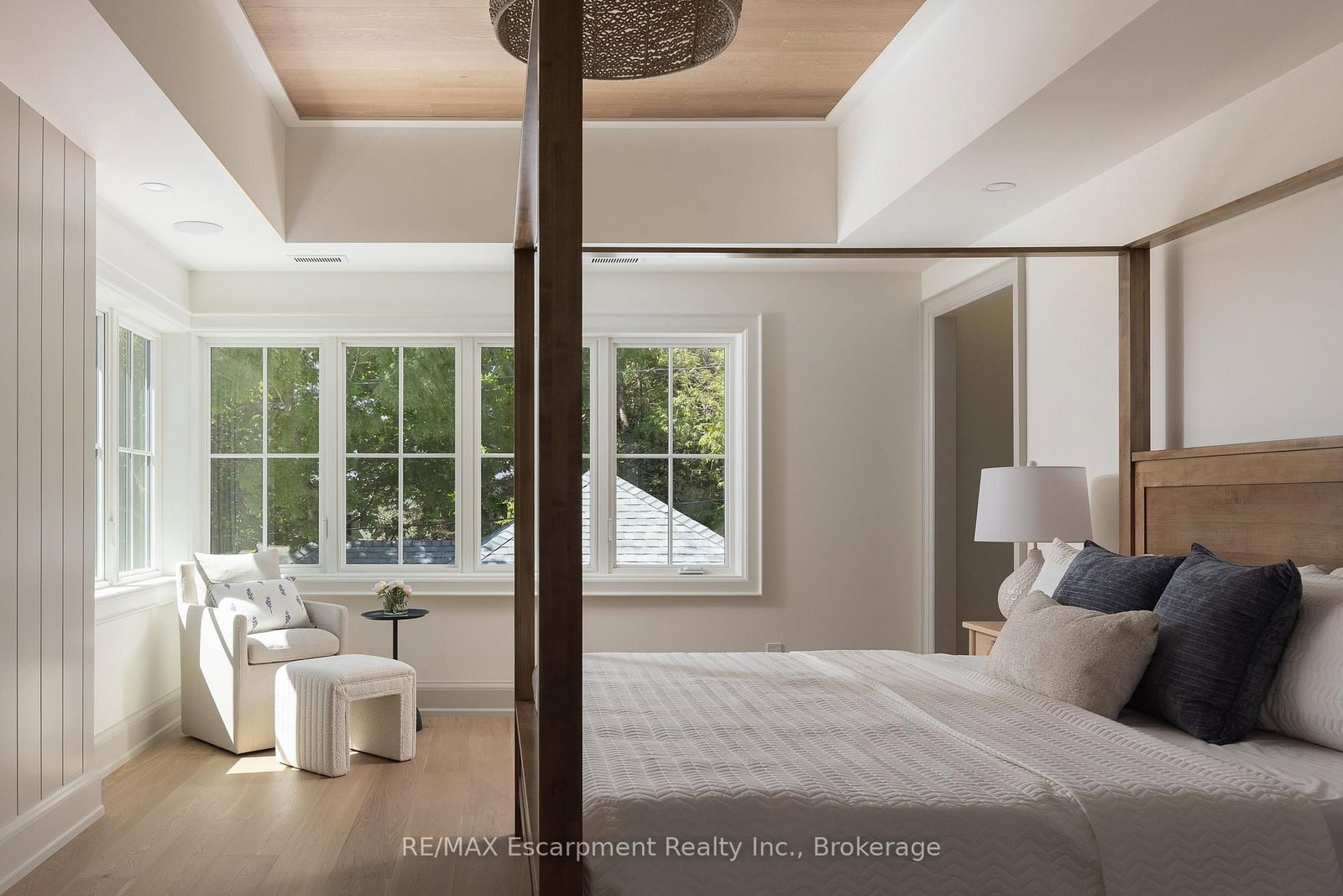 130 Edgecliffe Place • Burlington, ON photo 25
