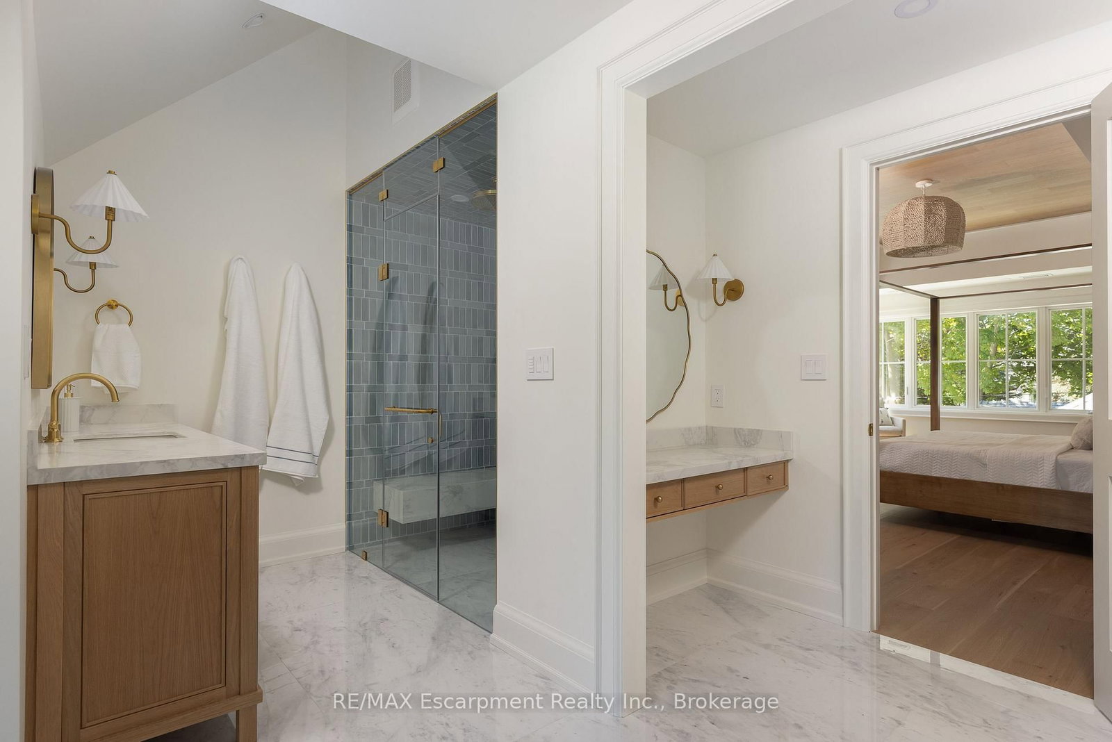 130 Edgecliffe Place • Burlington, ON photo 28