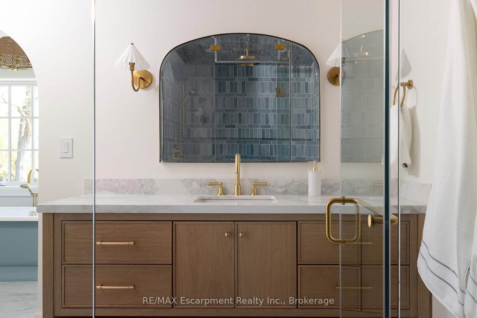 130 Edgecliffe Place • Burlington, ON photo 29