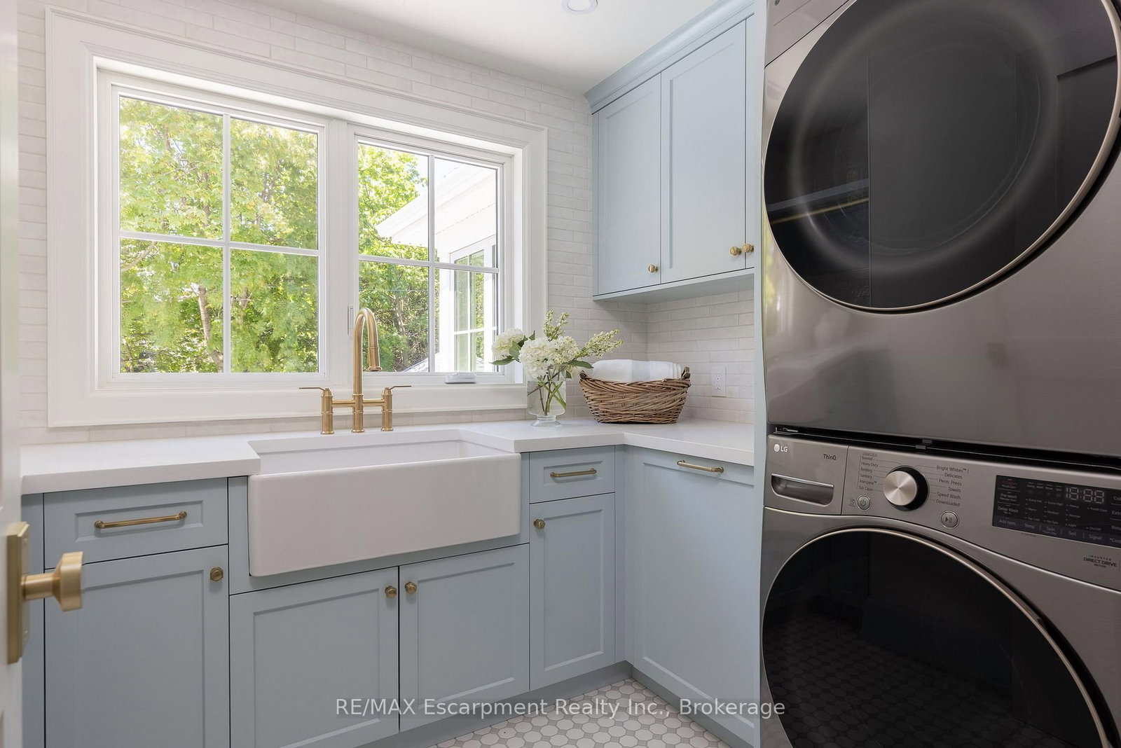 130 Edgecliffe Place • Burlington, ON photo 31