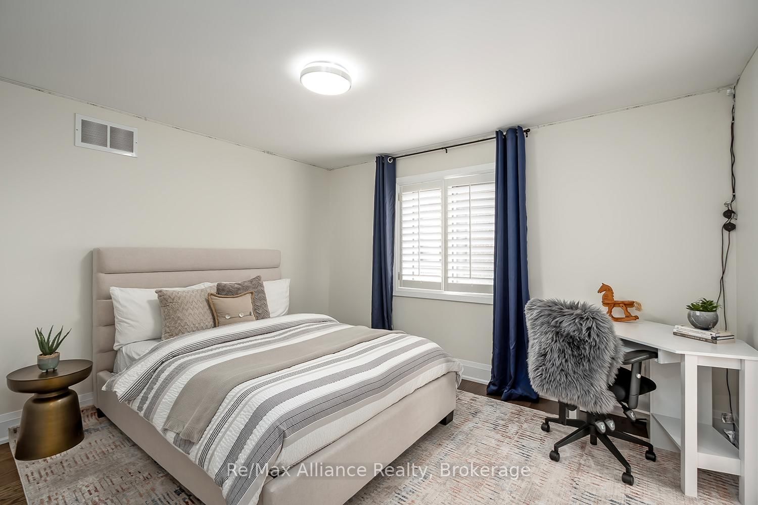 2182 Galloway Drive • Oakville, ON photo 28