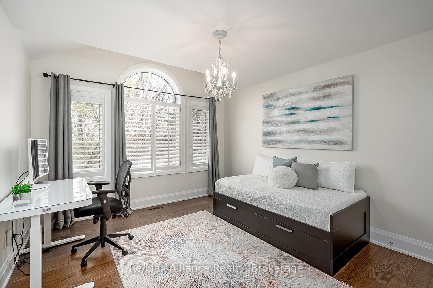 2182 Galloway Drive • Oakville, ON photo 32