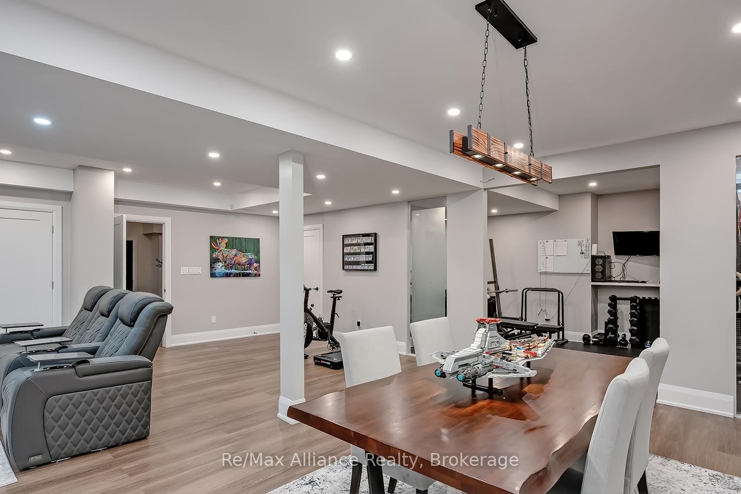 2182 Galloway Drive • Oakville, ON photo 38