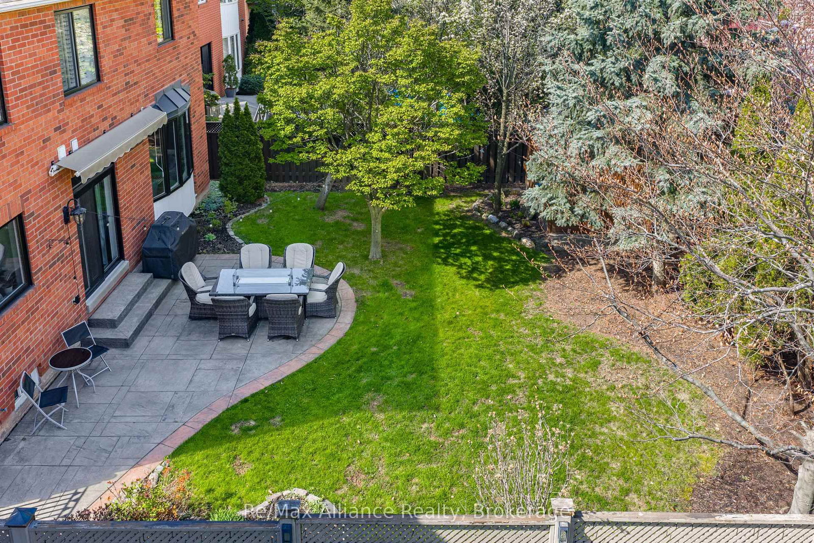 2182 Galloway Drive • Oakville, ON photo 49