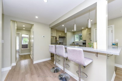 8 Fidelia Crescent • Brampton, ON photo 8