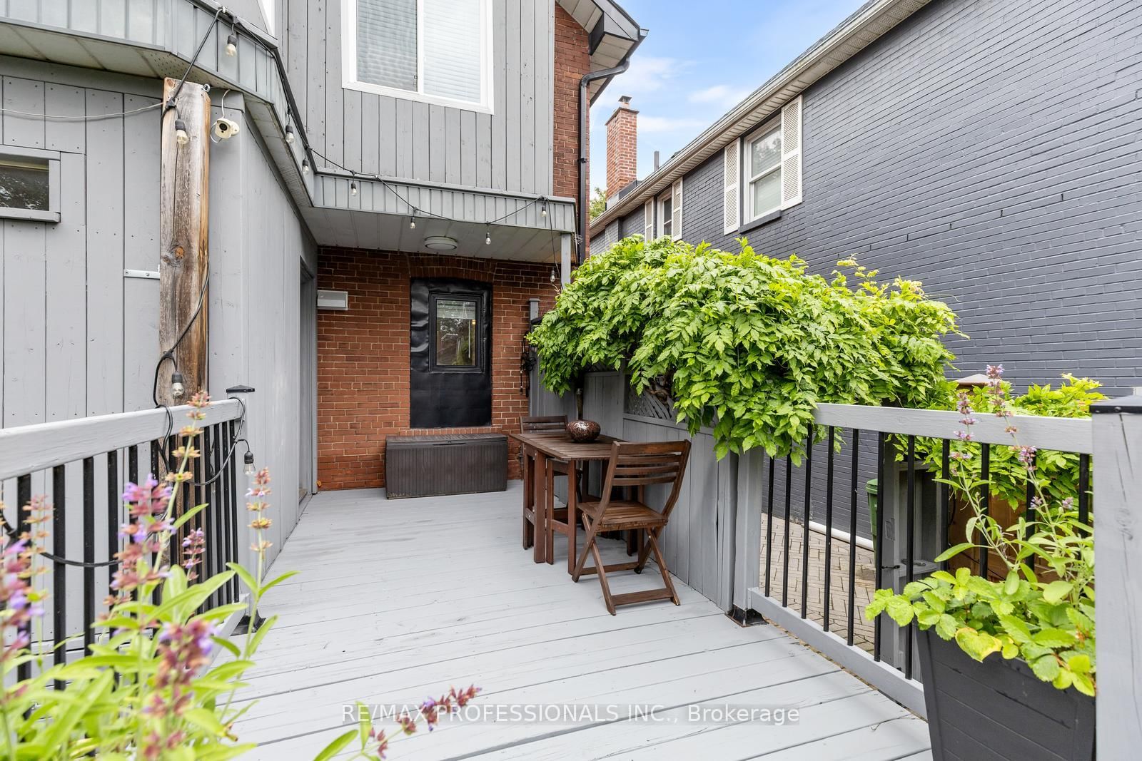 52 Third Street • Toronto, ON photo 37