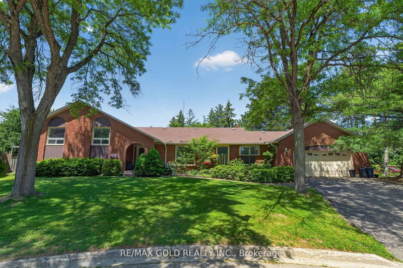 14 Cairnmore Court