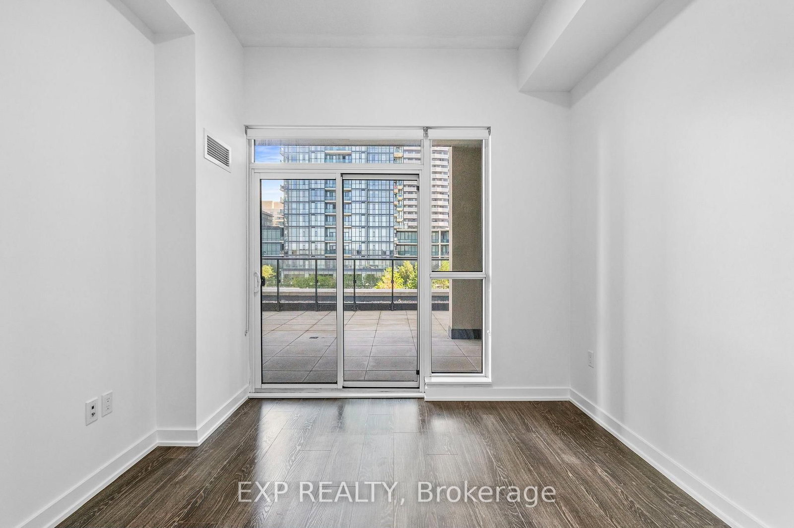 4055 Parkside Village Drive • #617 • Mississauga, ON photo 12