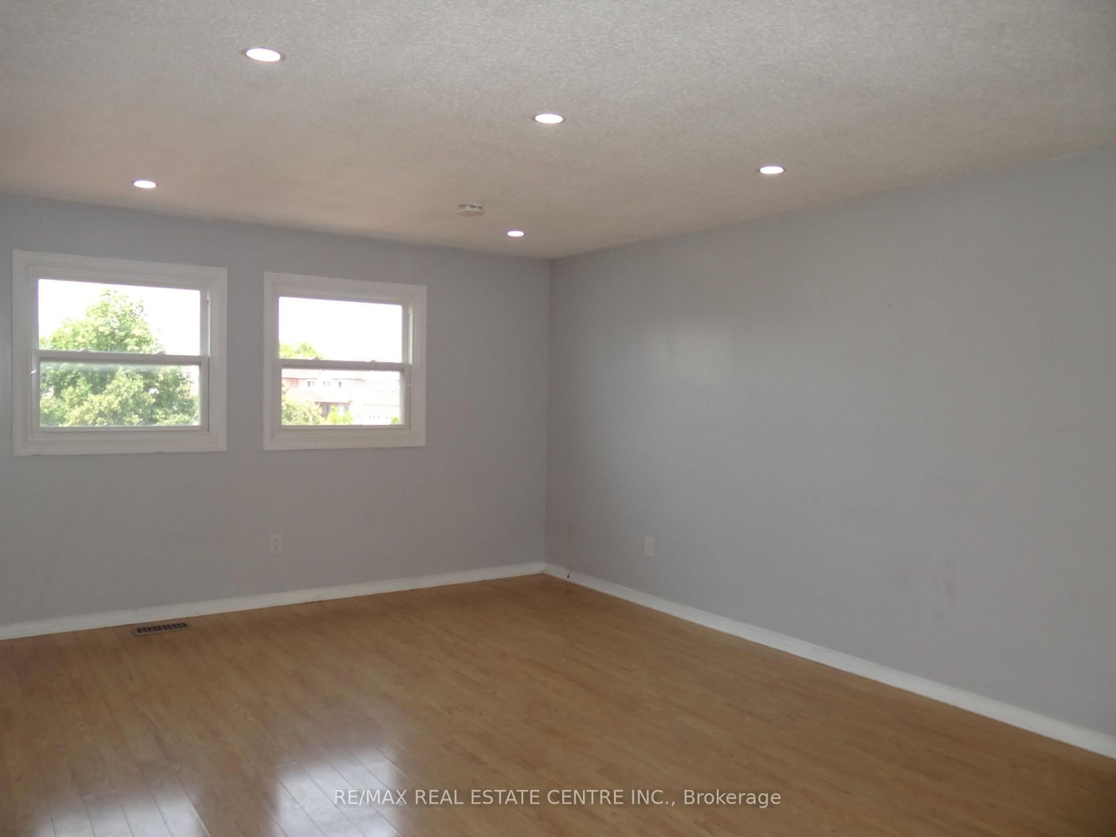 57 Meadowlark Drive • Brampton, ON photo 9