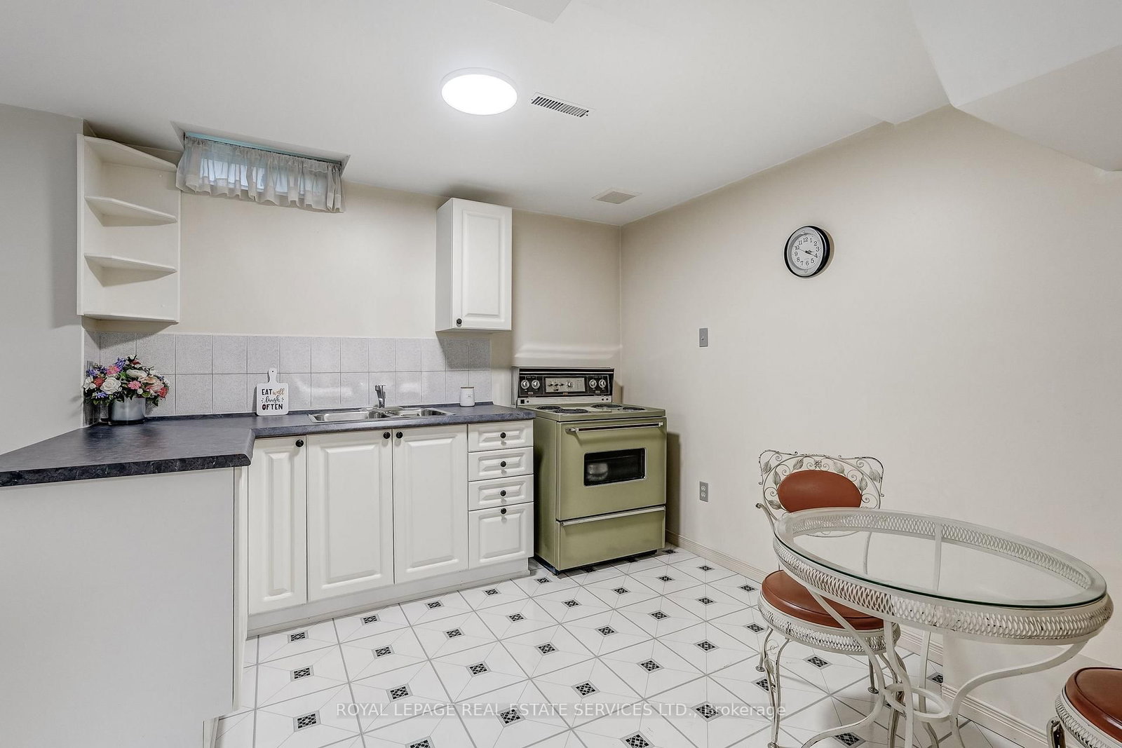 4217 Schneider Court • Mississauga, ON photo 36