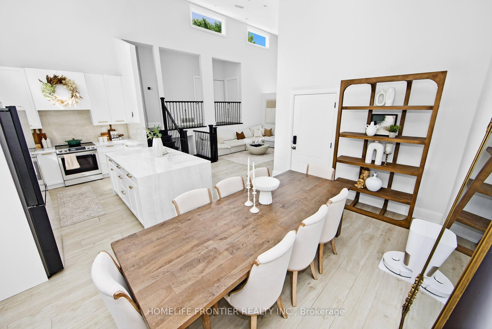 2138 Truscott Drive • Mississauga, ON photo 6