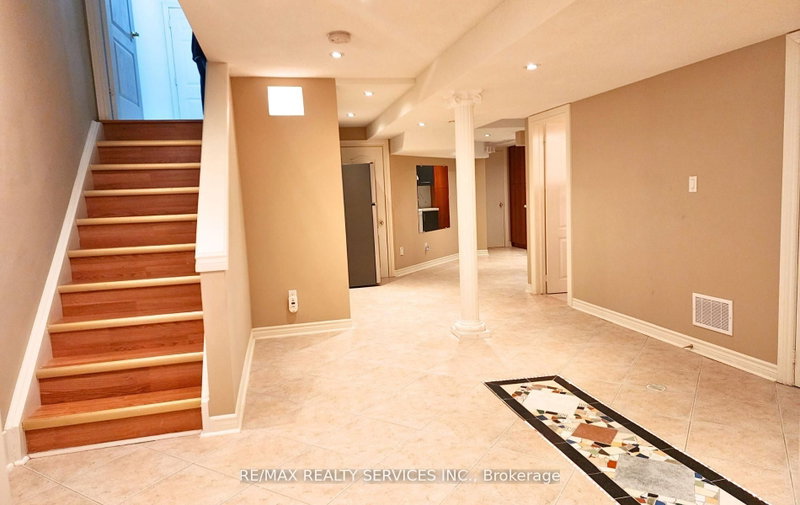 Bsmt - 387 Rocca Court
