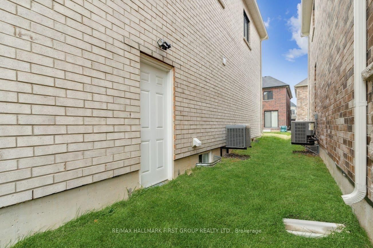 7 Salt Creek Terrace • Caledon, ON photo 47