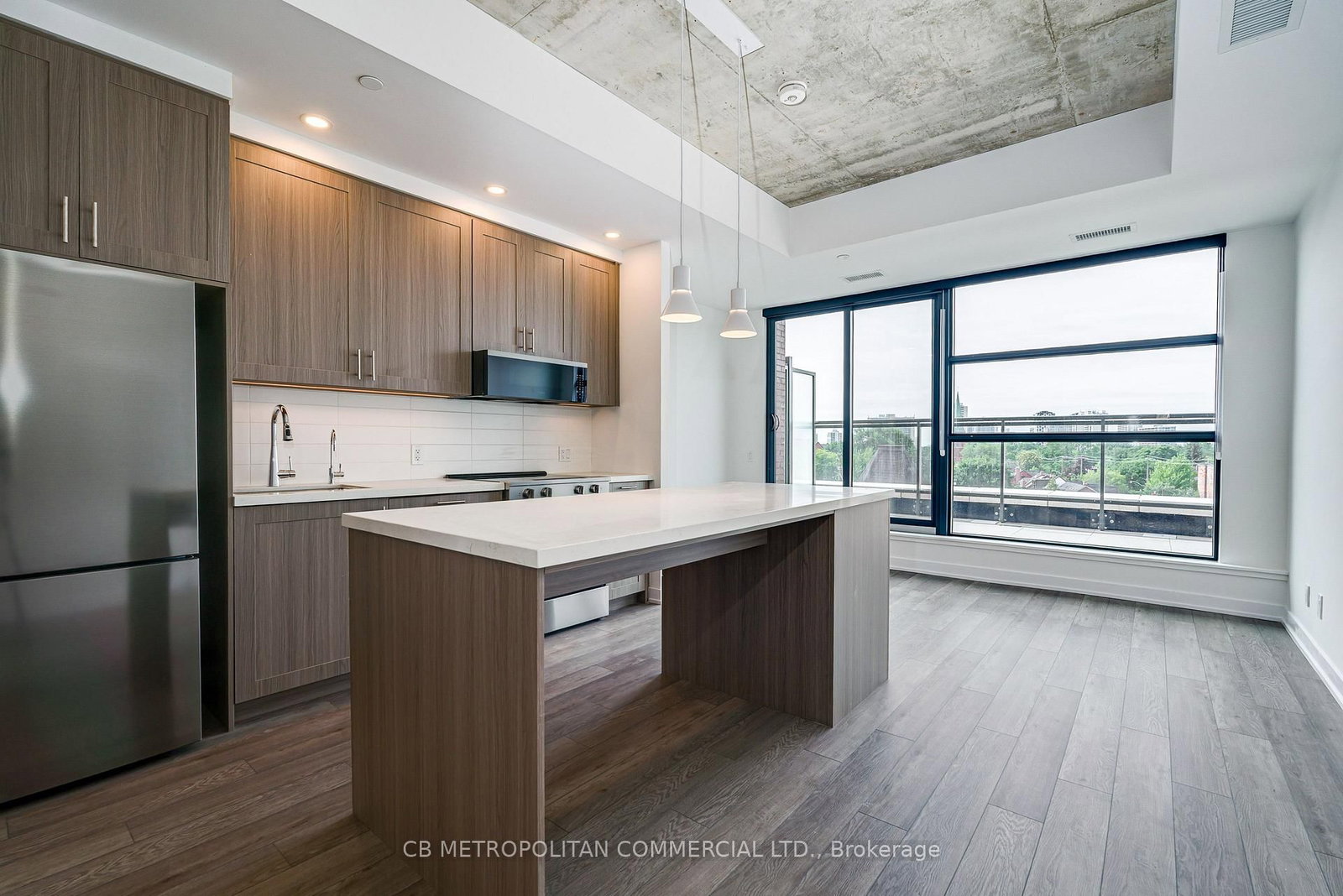 516-2946 Dundas Street West Street, Toronto, ON, photo 4
