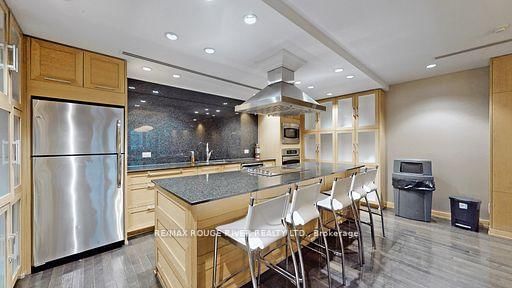 225 Webb Mississauga,ON L5B 4P2 — Photo 33
